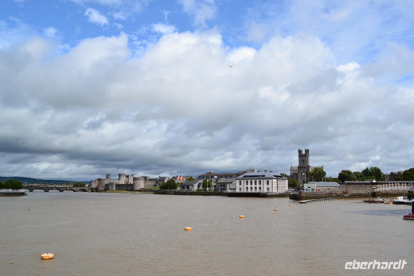 Limerick - Spaziergang am Shannon