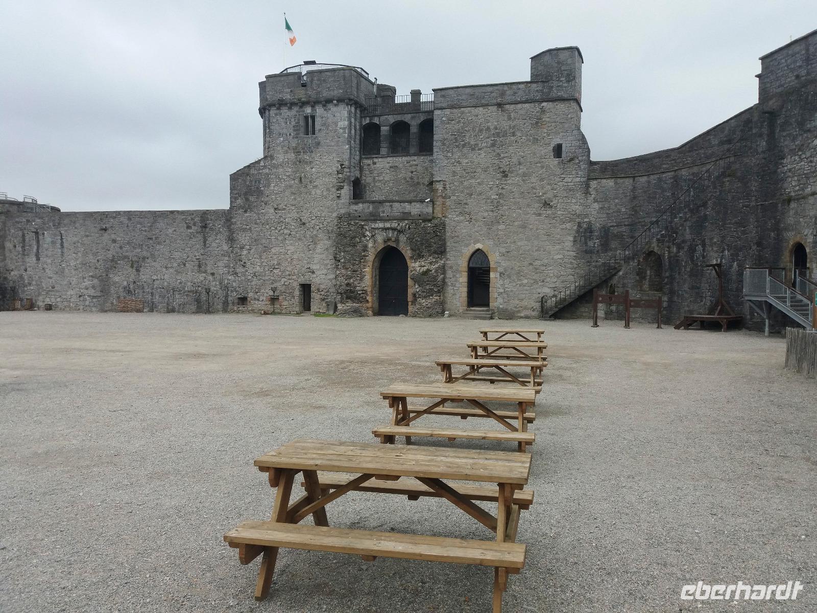 Limerick, King Johns Castle 1