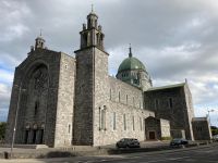 7. Tag – Fotostopp an der Kathedrale von Galway
