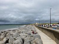 9. Tag – Mittagspause an der Uferpromenade von Lahinch