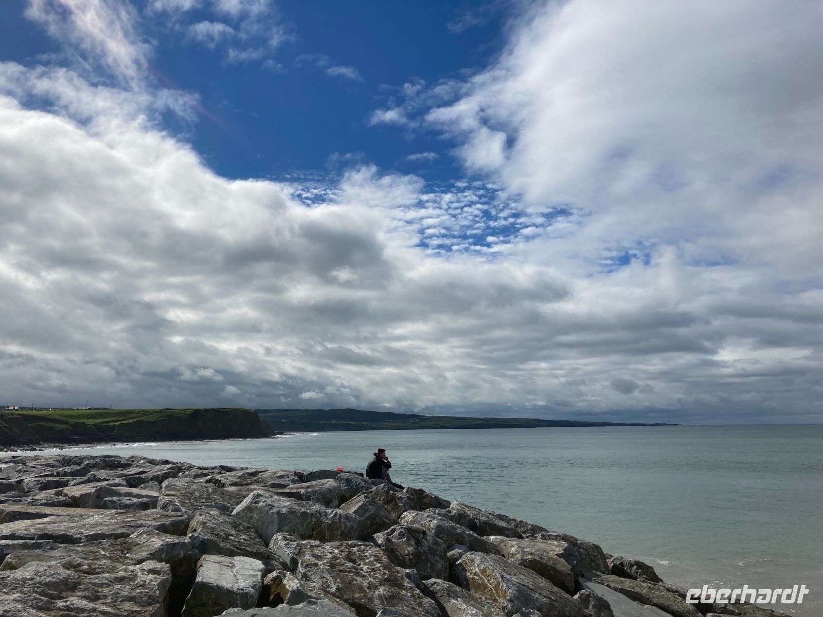 9. Tag – Mittagspause an der Uferpromenade von Lahinch