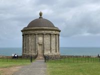 2. Tag – Bischofspalast in Downhill mit Mussenden-Tempel