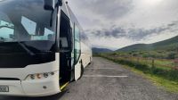 097 – Irland, Aasleagh Falls, Reisebus
