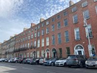 1. Tag – Stadtrundgang durch Dublin – Doors of Dublin am Merrion Square