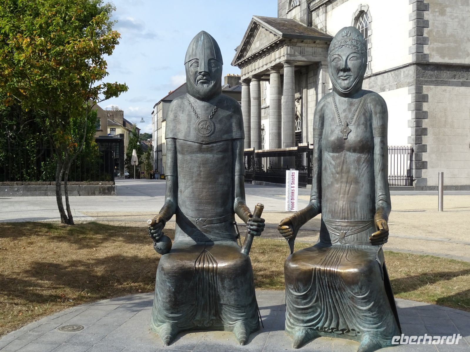 Ritter Strongbow mit seiner Angetrauten