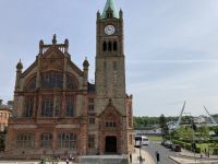 4. Reisetag – Ausflug nach Nordirland – Spaziergang auf der Stadtmauer von Derry – Guild Hall