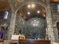 7. Reisetag – Pause an der St.-Nikolaus-Kathedrale in Galway