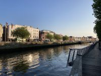 1. Reisetag – Abendspaziergang durch Dublin – Abendstimmung am Liffey