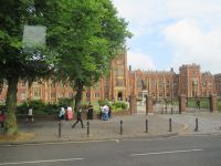 die berühmte alte Universität  von Belfast