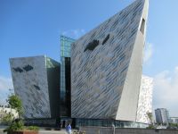 Titanic Museum