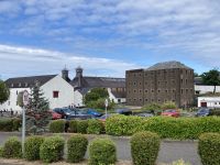 4. Reisetag – Tagesausflug nach Nordirland – Fotostopp an der Old Bushmills Distillery