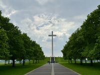 1. Reisetag – Stadtrundfahrt in Dublin – Papstkreuz im Phoenix Park