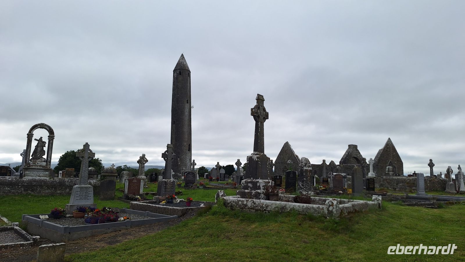 Kilmacduagh Abbey