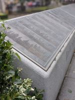 Titanic Memorial mit Namen der Verstorbenen