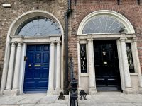 1. Tag – Ankunft in Dublin – Doors of Dublin am Merrion Square