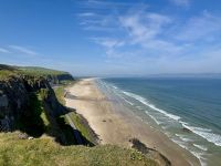 4. Tag – Ausflug nach Nordirland – Blick vom Mussenden Temple zum Strand von Downhill