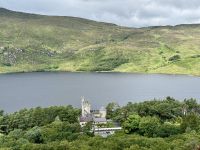 3. Tag – Im schönen County Donegal – Wandern im Glenveagh-Nationalpark – Blick vom Aussichtspunkt auf das Glenveagh Castle