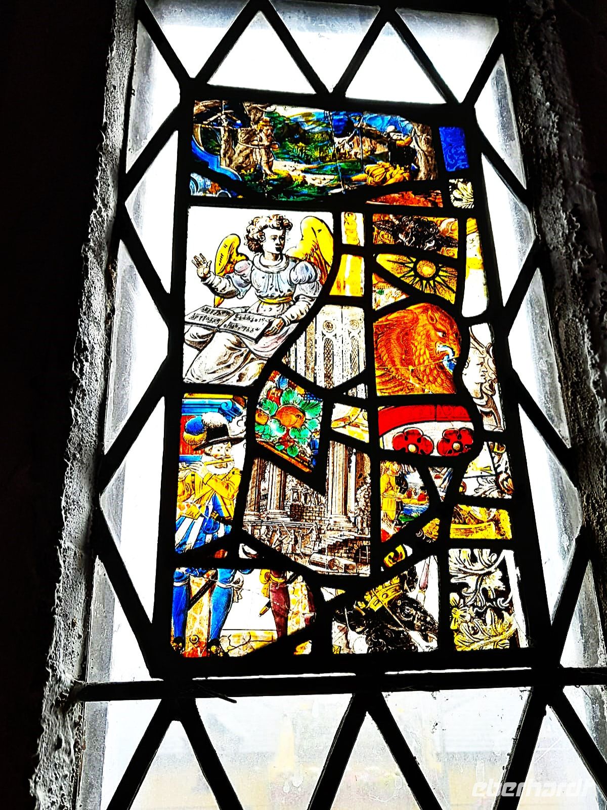 Tag 6 Bunratty Castle Fenster.jpg