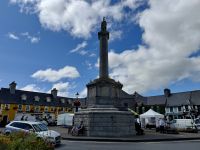 5. Tag – Letterkenny bis Leenaun – Aufenthalt in Westport – Hauptplatz „The Octagon“
