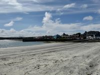 6. Tag – Ausflug auf die Aran Islands – Wandern auf Inishmore – Hafen von Kilronan