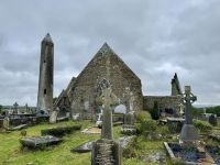 8. Tag – Klippen & Burren – Besuch der Kilmacduagh Abbey