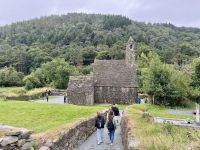 12. Tag – Tag in den Wicklow Mountains – Wandern im Tal von Glendalough – St Kevin’s Kitchen