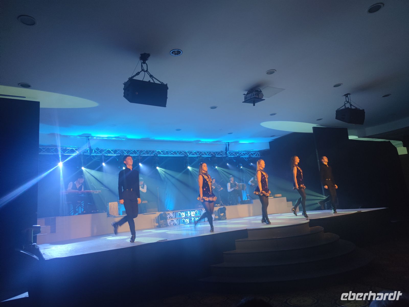 061-Tralee Celtic-steps-show