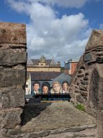 Ausblicke von der Stadtmauer in Derry