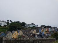 Bunte Häuserwand in Cobh