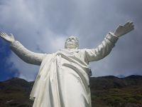 Jesus Statue über der Kylemore Abbey 