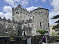 3. Tag: Im schönen County Donegal – Wandern im Glenveagh-Nationalpark – Glenveagh Castle &ndash; &copy; Andreas Wolfsteller (Eberhardt TRAVEL)