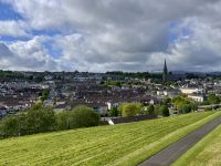 4. Tag – Ausflug nach Nordirland – Spaziergang auf der Stadtmauer von Derry – Bogsides &ndash; &copy; Andreas Wolfsteller (Eberhardt TRAVEL)