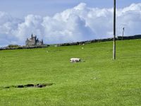 5. Tag: Letterkenny bis Leenaun – Wandern um die Halbinsel Mullaghmore – Classiebawn Castle &ndash; &copy; Andreas Wolfsteller (Eberhardt TRAVEL)
