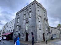 8. Tag: Leenaun bis Spanish Point – Freizeit in Galway – Lynch’s Tower &ndash; &copy; Andreas Wolfsteller (Eberhardt TRAVEL)