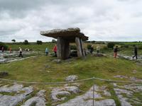 am Poulnabrone-Dolmen