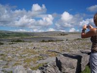  im steinigen Gebiet des Burren