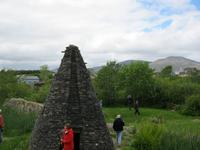 Sneem - nachgebaute Bienenkorb-Hütten