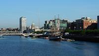 Liffey mit unserem Hotel