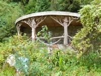 Versteckte Plätze zum Verweilen im garten von Glenveagh