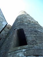 Hoch ist er, der Rundturm von Cashel