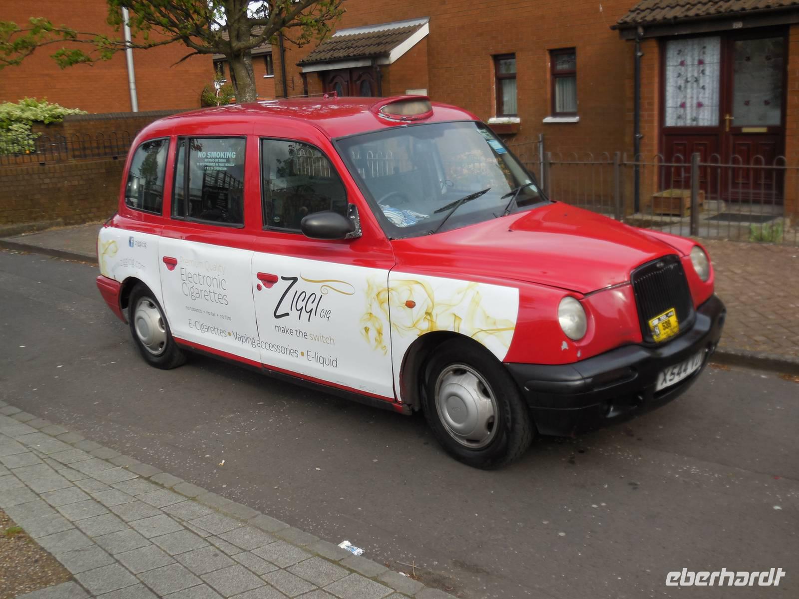 Das Taxi wartet schon... in Belfast