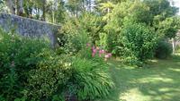 Anlagen im ummauerten Garten im Coole Park, Gort