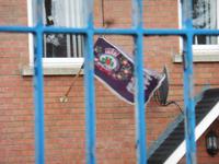 Flagge zeigen an der belfaster Mauer
