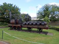 Alte Technik im Freigelände der Destillerie