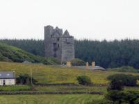 Ballinalacken Castle