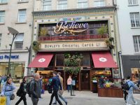 01-Dublin Crafton street