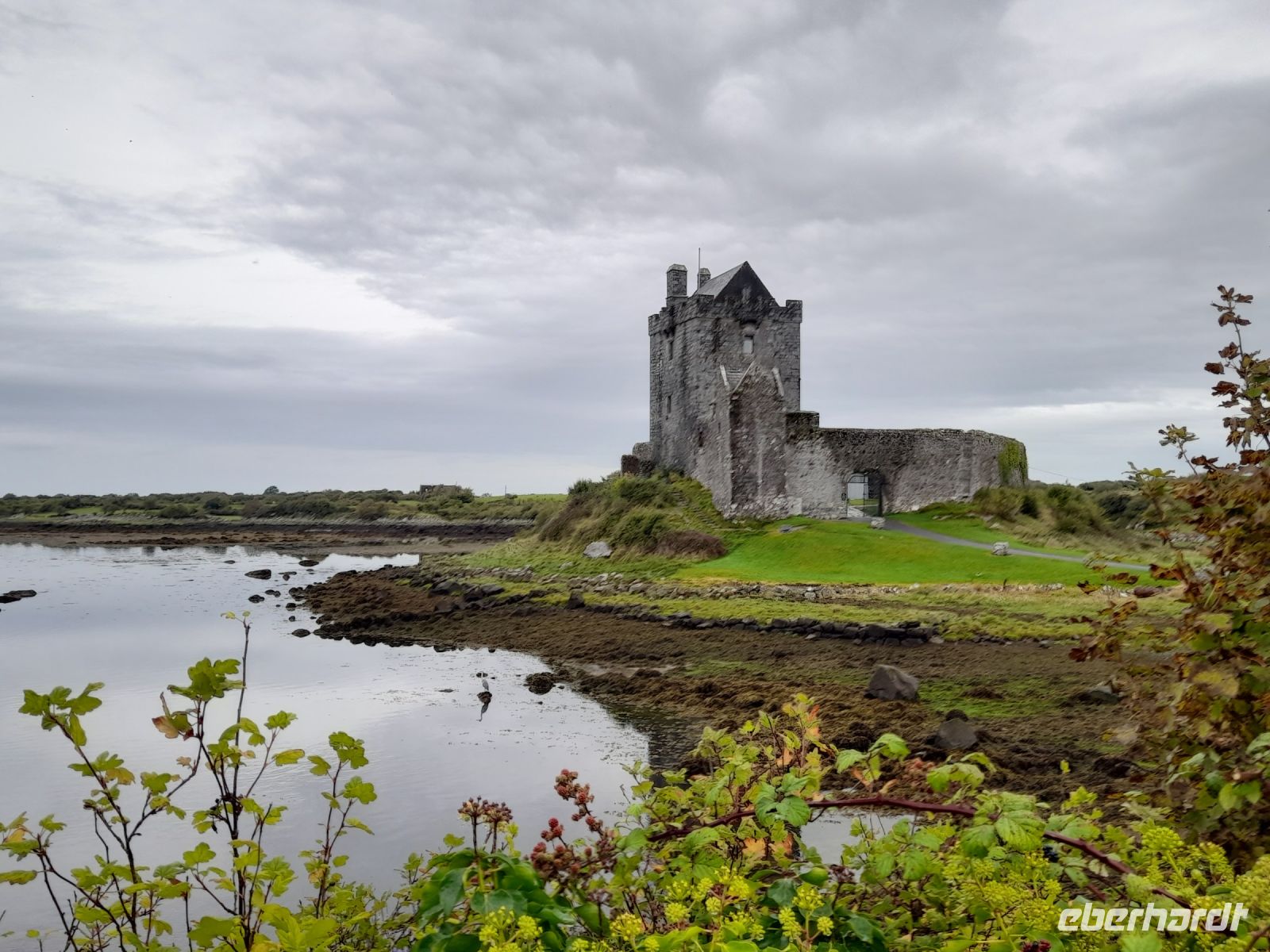 Dunguaire Castle