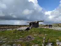 021-Poulnabrone-Dolmen