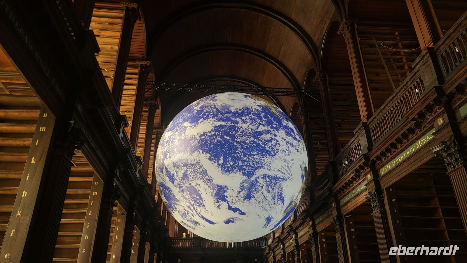 73 - The Long Room im Trinity College in Dublin