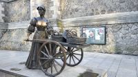 54 - Molly Melone in Dublin